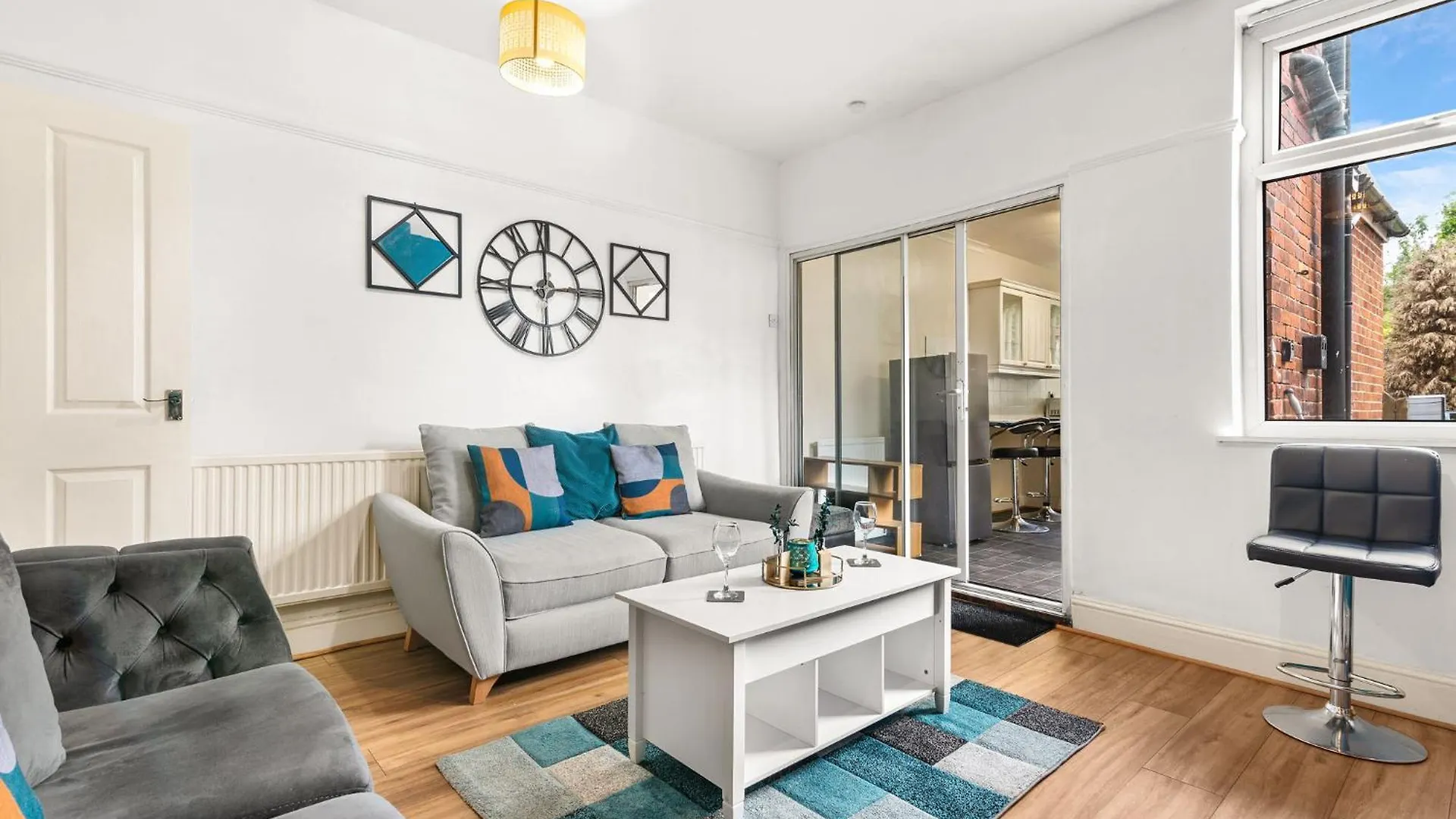 アパート Hilltop Place Suites Near Meadowhall シェフィールド イギリス