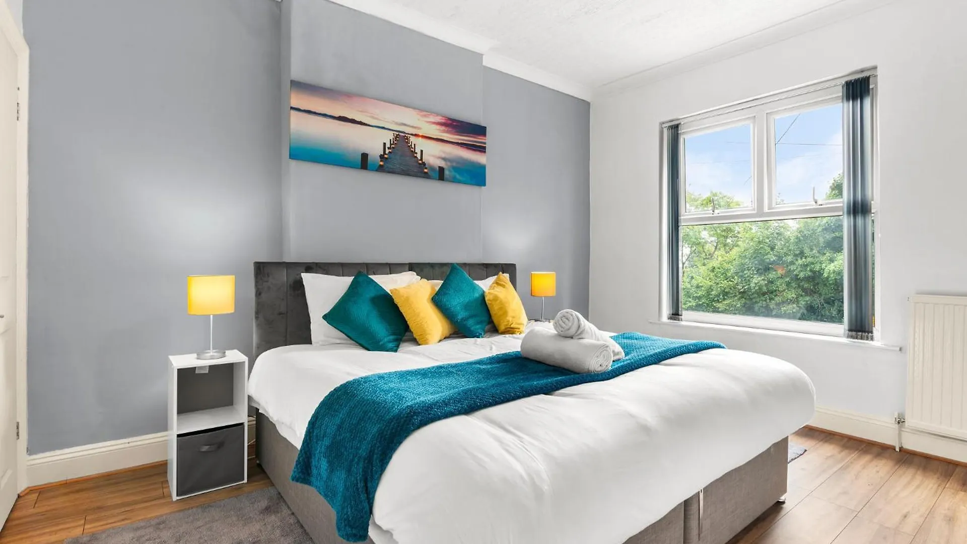 アパート Hilltop Place Suites Near Meadowhall シェフィールド